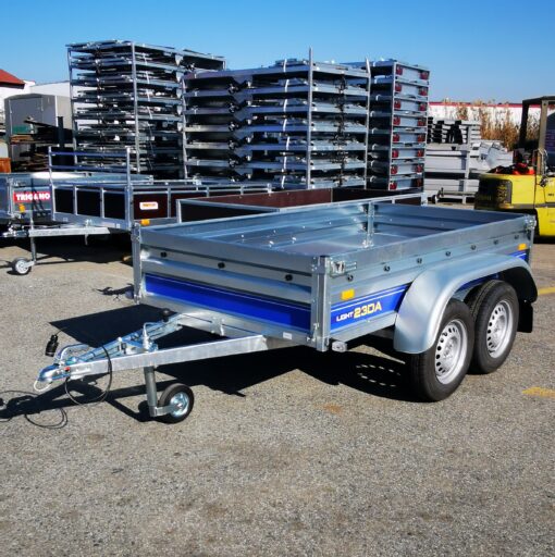 Remorcă VESTA 23 DA/DUBLU AX, 750 kg